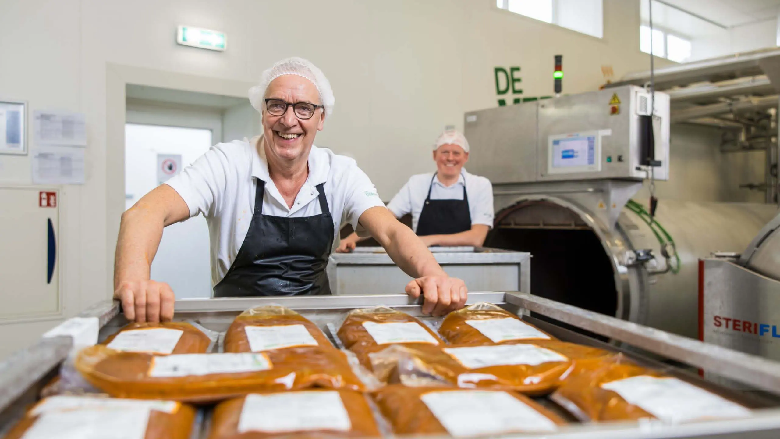 De Verspillingsfabriek, Hutten, Veghel, onbeperkt talent, inpakken, productie De Verspillingsfabriek, Hutten, Veghel, onbeperkt talent, inpakken, productie