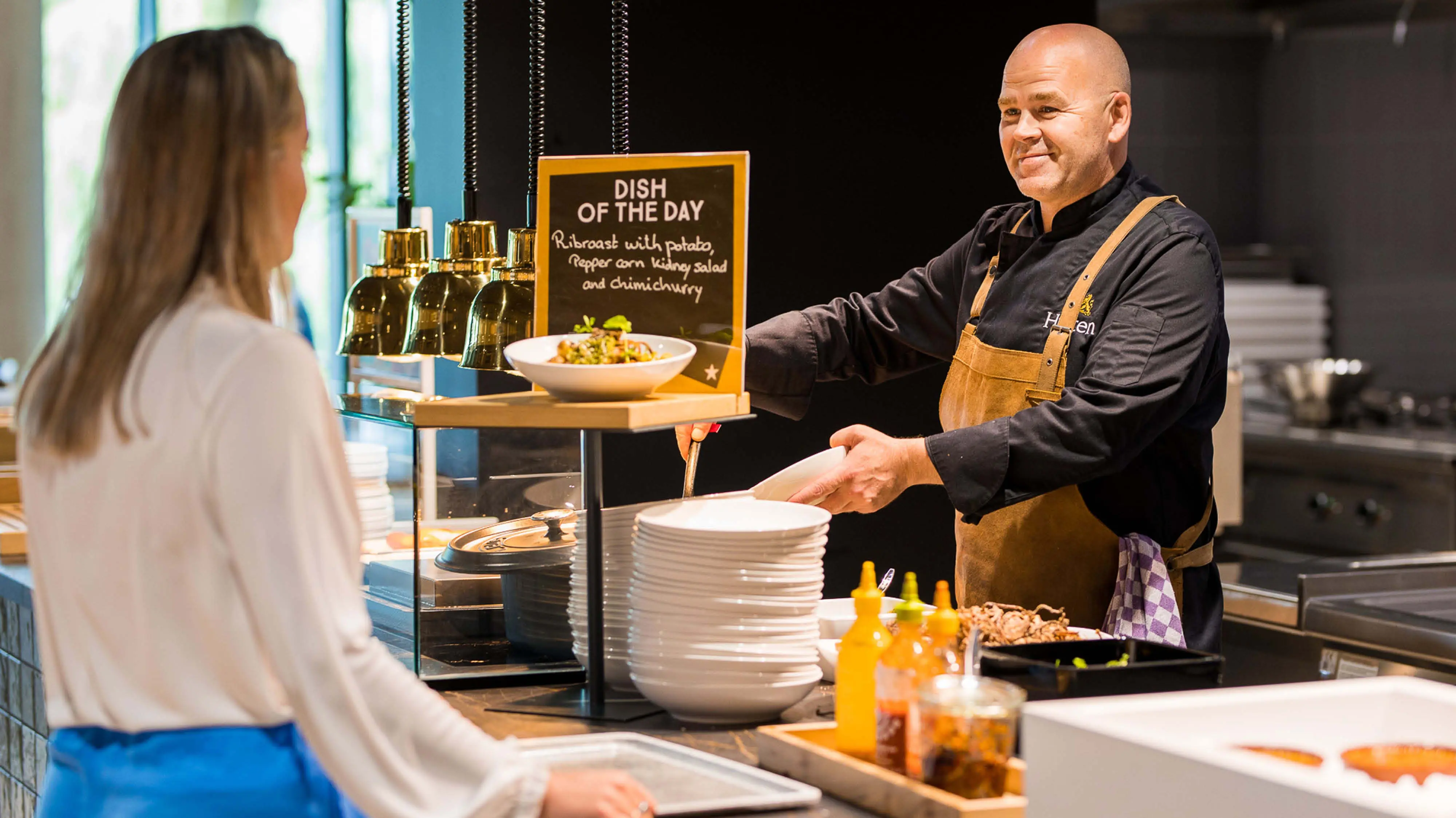 Servicekantoren Hai, De Meern en Veghel werken op kantoor, Hai vacatures kantoor, backoffice horeca, kantoorbanen Hai.