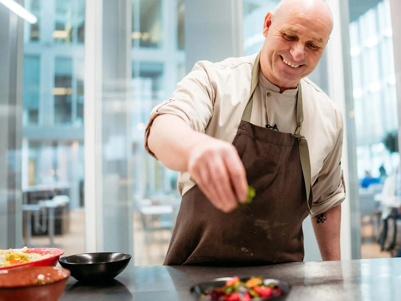 Werken in de horeca, catering, kok Werken in de horeca, catering, werktijden, bediening,